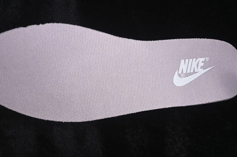 All categories Nk SB Dunk series Nk SB Dunk Low low-top sneakers Nike SB Dunk Low light pink low-top casual sneakers IM6572-103